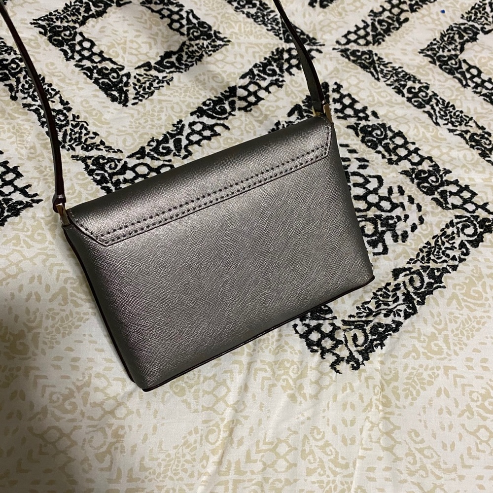 Kate Spade crossbody! - Picture 7 of 9